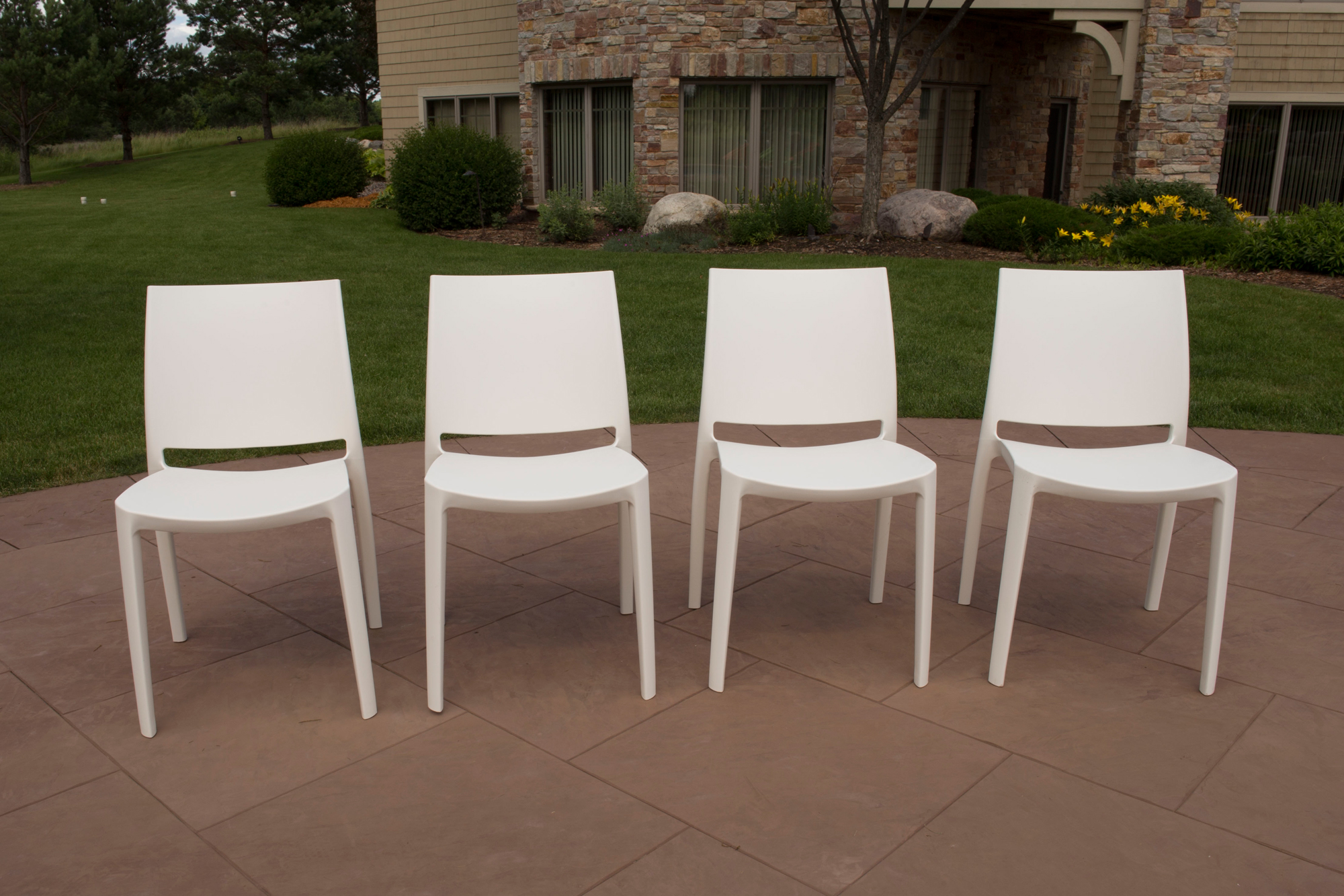 The Sensilla Plastic Chair Strata Furniture