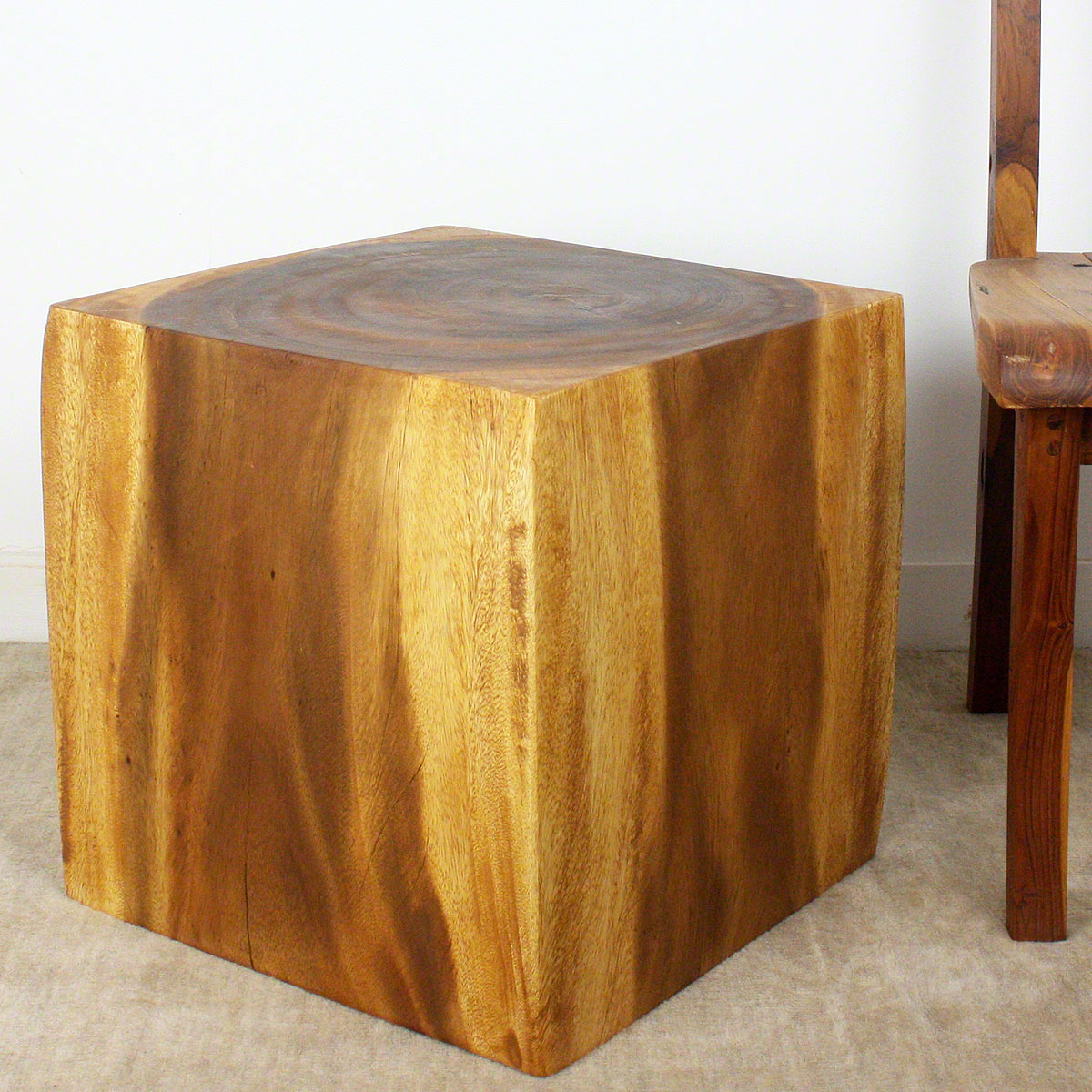 Cube Table in Oak-image